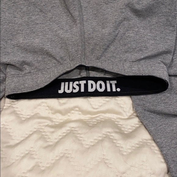 Tights - Picture 3 of 3